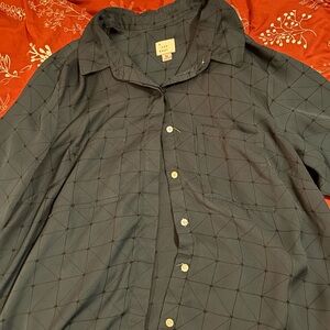 A New Day Dark Green and Black Geometric Button-Up Shirt